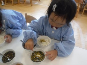 年少組★おにぎりをつくったよ