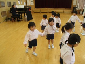 ☆年少組☆　たくさんのことに挑戦！！