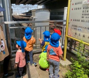 瓢箪山駅までお散歩＊あひる・ひよこ組＊