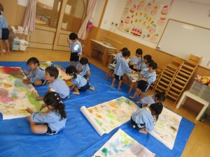 ★年少組★　氷絵の具をしたよ！