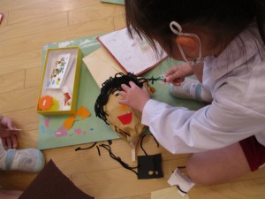 これまで調べてきた国のお人形作りに挑戦！！